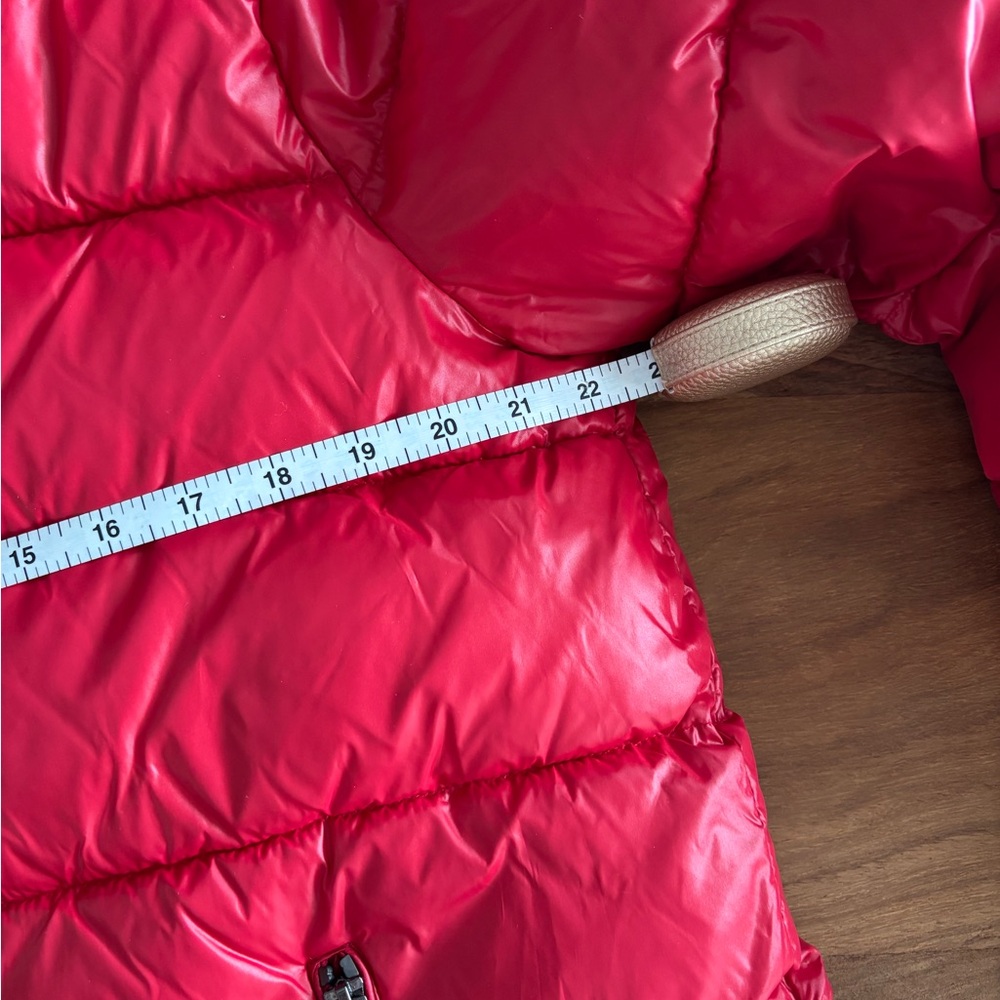 Guess Red Puffer Jacket - Picture 4 of 4